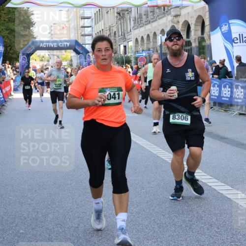 07.09.2025 - BARMER Alsterlauf Strokosch-Dieckow http://msf.ph/oto/8718742 07.09.2025 10:04:15 Ziel 2065, 2113, 2139, 2280, 2333, 2366, 2436, 2515, 2551, 2600, 2643, 2831, 2833, 2945, 2981, 3172, 3173, 3261, 3685, 3913, 3938, 3954, 3960, 4073, 4251, 4347, 4372, 4666, 4697, 4728, 4730, 4733, 4876, 4877, 4910, 5379, 5521, 5612, 5618, 5640, 5683, 5684, 5844, 6214, 6259, 6265, 6336, 8019, 8179, 8180, 8243, 8288 meine-sportfotos.de