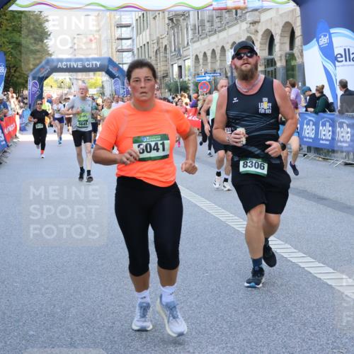 07.09.2025 - BARMER Alsterlauf Strokosch-Dieckow http://msf.ph/oto/8718743 07.09.2025 10:04:14 Ziel 2065, 2113, 2139, 2280, 2333, 2366, 2436, 2515, 2551, 2600, 2643, 2831, 2833, 2945, 2981, 3172, 3173, 3261, 3685, 3913, 3938, 3954, 3960, 4073, 4251, 4347, 4372, 4697, 4728, 4730, 4733, 4876, 4877, 4910, 5379, 5521, 5612, 5618, 5640, 5683, 5684, 5844, 6214, 6259, 6265, 6336, 8019, 8179, 8180, 8243, 8288 meine-sportfotos.de