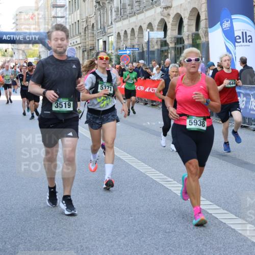 07.09.2025 - BARMER Alsterlauf Strokosch-Dieckow http://msf.ph/oto/8718753 07.09.2025 10:04:08 Ziel 2065, 2103, 2113, 2118, 2139, 2333, 2366, 2511, 2600, 2700, 2701, 2831, 2833, 2981, 3006, 3027, 3172, 3173, 3261, 3281, 3423, 3685, 3913, 3960, 4073, 4347, 4372, 4697, 4728, 4730, 4766, 4876, 4877, 4910, 5111, 5112, 5521, 5612, 5618, 5640, 5683, 5684, 5844, 5923, 6115, 8019, 8166, 8179, 8180, 8288, 8359, 8443 meine-sportfotos.de