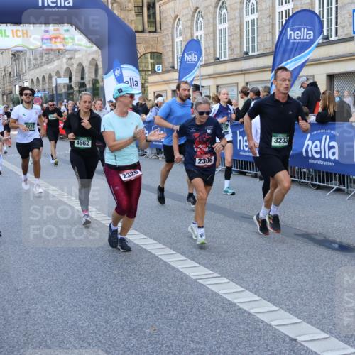 07.09.2025 - BARMER Alsterlauf Strokosch-Dieckow http://msf.ph/oto/8718799 07.09.2025 10:03:55 Ziel 2103, 2112, 2118, 2259, 2271, 2477, 2511, 2620, 2700, 2701, 2702, 2708, 2833, 2859, 2956, 2986, 3006, 3027, 3281, 3420, 3423, 3436, 3764, 3765, 3766, 4392, 4461, 4766, 4876, 4877, 5111, 5112, 5236, 5497, 5659, 5753, 5923, 5984, 6005, 6007, 6031, 6115, 6205, 6296, 8166, 8179, 8180, 8183, 8213, 8301, 8359, 8434, 8443 meine-sportfotos.de