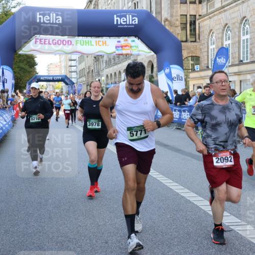 07.09.2025 - BARMER Alsterlauf Strokosch-Dieckow http://msf.ph/oto/8718882 07.09.2025 10:03:49 Ziel 2112, 2259, 2271, 2364, 2477, 2511, 2620, 2644, 2702, 2708, 2709, 2859, 2956, 2986, 3006, 3420, 3436, 3764, 3765, 3766, 3918, 3946, 4392, 4461, 5236, 5303, 5479, 5497, 5645, 5659, 5689, 5753, 5923, 5984, 6005, 6007, 6031, 6115, 6205, 6296, 8041, 8166, 8183, 8213, 8301, 8434 meine-sportfotos.de