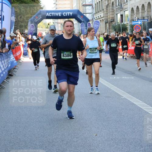 07.09.2025 - BARMER Alsterlauf Strokosch-Dieckow http://msf.ph/oto/8718930 07.09.2025 10:03:41 Ziel 2130, 2259, 2271, 2364, 2620, 2644, 2652, 2702, 2709, 2956, 3272, 3310, 3311, 3519, 3610, 3745, 3764, 3765, 3766, 3918, 3946, 4323, 4333, 4868, 4905, 5236, 5303, 5371, 5479, 5497, 5645, 5689, 5753, 5938, 5984, 6031, 6123, 6205, 6279, 8041, 8306, 8434 meine-sportfotos.de