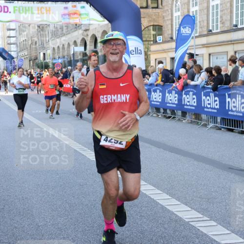 07.09.2025 - BARMER Alsterlauf Strokosch-Dieckow http://msf.ph/oto/8718947 07.09.2025 10:03:38 Ziel 2130, 2271, 2364, 2644, 2652, 2702, 2709, 2956, 3010, 3272, 3288, 3310, 3311, 3352, 3519, 3610, 3719, 3745, 3918, 3946, 4074, 4323, 4333, 4822, 4868, 4905, 5303, 5371, 5479, 5645, 5689, 5753, 5938, 6031, 6123, 6279, 8041, 8306, 8434 meine-sportfotos.de