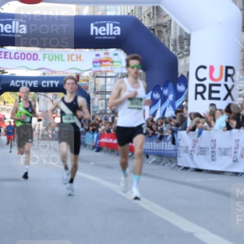 07.09.2025 - BARMER Alsterlauf Strokosch-Dieckow http://msf.ph/oto/8718953 07.09.2025 09:33:39 Ziel 11, 3083, 4961 meine-sportfotos.de