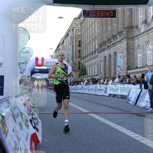 07.09.2025 - BARMER Alsterlauf Strokosch-Dieckow http://msf.ph/oto/8718969 07.09.2025 09:33:45 Ziel 11, 3083, 4961 meine-sportfotos.de