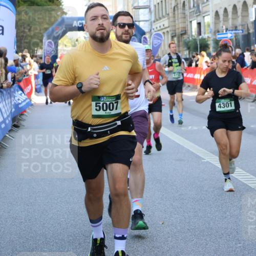 07.09.2025 - BARMER Alsterlauf Strokosch-Dieckow http://msf.ph/oto/8718971 07.09.2025 10:03:34 Ziel 2045, 2130, 2364, 2644, 2652, 2709, 3010, 3272, 3288, 3310, 3311, 3352, 3519, 3610, 3719, 3745, 3832, 3918, 3946, 4074, 4117, 4323, 4333, 4779, 4822, 4868, 4905, 5162, 5225, 5303, 5320, 5371, 5479, 5645, 5689, 5800, 5938, 6002, 6123, 6153, 6279, 8041, 8306 meine-sportfotos.de