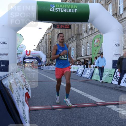 07.09.2025 - BARMER Alsterlauf Strokosch-Dieckow http://msf.ph/oto/8718985 07.09.2025 09:33:59 Ziel 22, 5783, 8199 meine-sportfotos.de