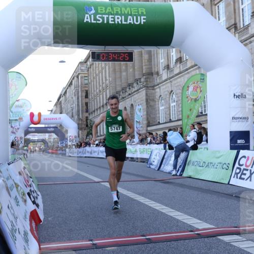 07.09.2025 - BARMER Alsterlauf Strokosch-Dieckow http://msf.ph/oto/8719010 07.09.2025 09:34:24 Ziel 5747 meine-sportfotos.de