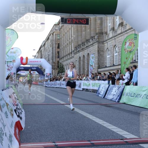 07.09.2025 - BARMER Alsterlauf Strokosch-Dieckow http://msf.ph/oto/8719024 07.09.2025 09:34:38 Ziel 14, 23, 4586, 5396 meine-sportfotos.de