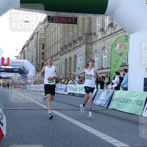 07.09.2025 - BARMER Alsterlauf Strokosch-Dieckow http://msf.ph/oto/8719045 07.09.2025 09:34:45 Ziel 14, 4286, 5396, 5826 meine-sportfotos.de