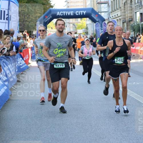 07.09.2025 - BARMER Alsterlauf Strokosch-Dieckow http://msf.ph/oto/8719049 07.09.2025 10:03:24 Ziel 2045, 2046, 2107, 2306, 2326, 2370, 2371, 2455, 2459, 2506, 2652, 3010, 3073, 3095, 3104, 3233, 3272, 3288, 3310, 3311, 3352, 3519, 3719, 3809, 3832, 3962, 3978, 4074, 4117, 4323, 4333, 4662, 4779, 4822, 4868, 4905, 5162, 5225, 5320, 5695, 5771, 5800, 5938, 6002, 6153, 6279, 8160, 8172, 8177, 8306 meine-sportfotos.de