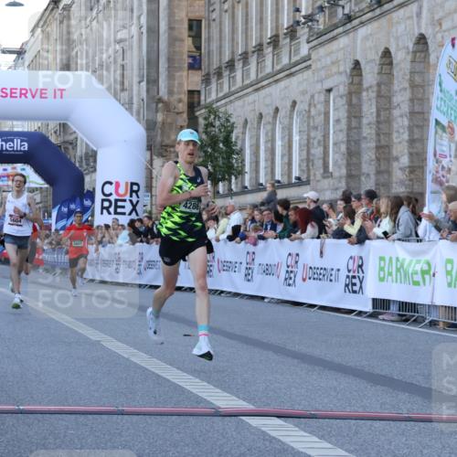 07.09.2025 - BARMER Alsterlauf Strokosch-Dieckow http://msf.ph/oto/8719051 07.09.2025 09:34:50 Ziel 3926, 4286, 5396, 5604, 5641, 5826 meine-sportfotos.de