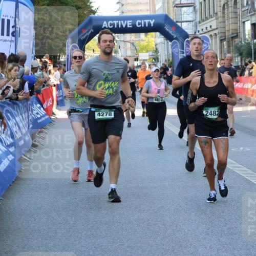 07.09.2025 - BARMER Alsterlauf Strokosch-Dieckow http://msf.ph/oto/8719052 07.09.2025 10:03:24 Ziel 2045, 2046, 2107, 2306, 2326, 2370, 2371, 2455, 2459, 2506, 2652, 3010, 3073, 3095, 3104, 3233, 3272, 3288, 3310, 3311, 3352, 3519, 3719, 3809, 3832, 3962, 3978, 4074, 4117, 4323, 4333, 4662, 4779, 4822, 4868, 4905, 5162, 5225, 5320, 5695, 5771, 5800, 5938, 6002, 6153, 6279, 8160, 8172, 8177, 8306 meine-sportfotos.de