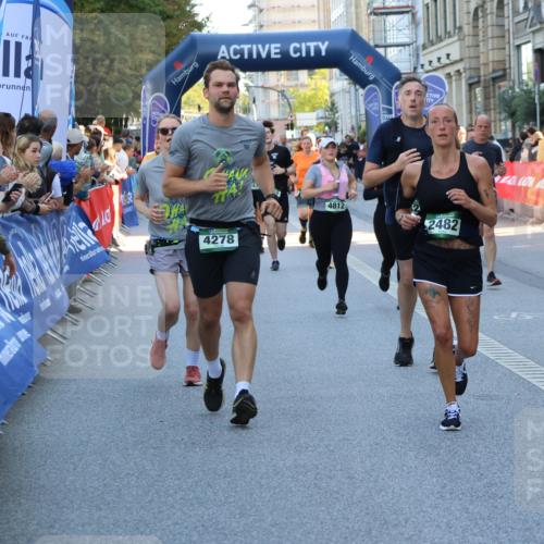 07.09.2025 - BARMER Alsterlauf Strokosch-Dieckow http://msf.ph/oto/8719055 07.09.2025 10:03:24 Ziel 2045, 2046, 2107, 2306, 2326, 2370, 2371, 2455, 2459, 2506, 2652, 3010, 3073, 3095, 3104, 3233, 3272, 3288, 3310, 3311, 3352, 3519, 3719, 3809, 3832, 3962, 3978, 4074, 4117, 4323, 4333, 4662, 4779, 4822, 4868, 4905, 5162, 5225, 5320, 5695, 5771, 5800, 5938, 6002, 6153, 6279, 8160, 8172, 8177, 8306 meine-sportfotos.de
