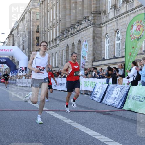 07.09.2025 - BARMER Alsterlauf Strokosch-Dieckow http://msf.ph/oto/8719057 07.09.2025 09:34:53 Ziel 3926, 4138, 4286, 5604, 5641, 8037 meine-sportfotos.de