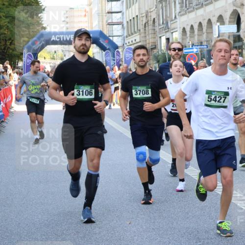 07.09.2025 - BARMER Alsterlauf Strokosch-Dieckow http://msf.ph/oto/8719067 07.09.2025 10:03:22 Ziel 2045, 2046, 2107, 2306, 2326, 2370, 2371, 2455, 2459, 2506, 3010, 3073, 3095, 3104, 3233, 3288, 3352, 3719, 3809, 3832, 3941, 3962, 3978, 4074, 4117, 4662, 4779, 4822, 4905, 5039, 5162, 5225, 5320, 5554, 5695, 5736, 5771, 5800, 6002, 6153, 6279, 6280, 8160, 8172, 8177, 8216, 8386 meine-sportfotos.de