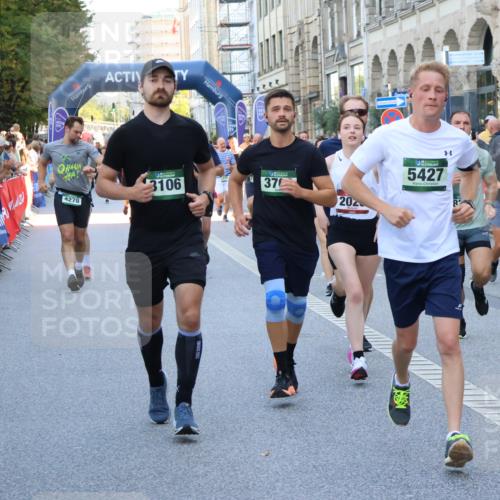 07.09.2025 - BARMER Alsterlauf Strokosch-Dieckow http://msf.ph/oto/8719074 07.09.2025 10:03:22 Ziel 2045, 2046, 2107, 2306, 2326, 2370, 2371, 2455, 2459, 2506, 3010, 3073, 3095, 3104, 3233, 3288, 3352, 3719, 3809, 3832, 3941, 3962, 3978, 4074, 4117, 4662, 4779, 4822, 4905, 5039, 5162, 5225, 5320, 5554, 5695, 5736, 5771, 5800, 6002, 6153, 6279, 6280, 8160, 8172, 8177, 8216, 8386 meine-sportfotos.de