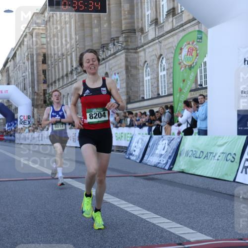 07.09.2025 - BARMER Alsterlauf Strokosch-Dieckow http://msf.ph/oto/8719130 07.09.2025 09:35:33 Ziel 26, 3514, 8012, 8081, 8204 meine-sportfotos.de