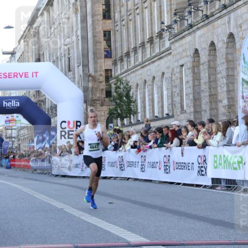 07.09.2025 - BARMER Alsterlauf Strokosch-Dieckow http://msf.ph/oto/8719228 07.09.2025 09:36:26 Ziel 27, 2012, 3417, 4647, 4685 meine-sportfotos.de
