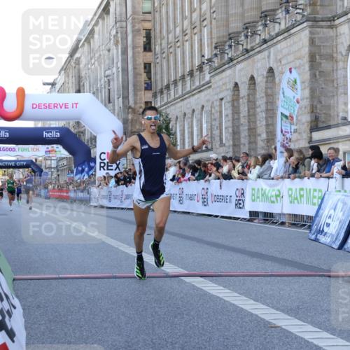 07.09.2025 - BARMER Alsterlauf Strokosch-Dieckow http://msf.ph/oto/8719257 07.09.2025 09:36:43 Ziel 2529, 2779, 5660, 5924 meine-sportfotos.de