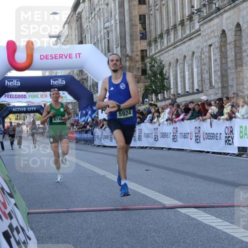 07.09.2025 - BARMER Alsterlauf Strokosch-Dieckow http://msf.ph/oto/8719264 07.09.2025 09:36:49 Ziel 4853, 5660, 5748, 5924 meine-sportfotos.de