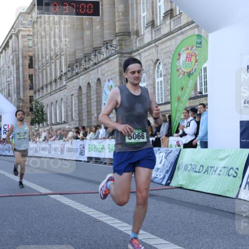 07.09.2025 - BARMER Alsterlauf Strokosch-Dieckow http://msf.ph/oto/8719276 07.09.2025 09:36:58 Ziel 3418, 4853, 5046, 5066, 5700 meine-sportfotos.de