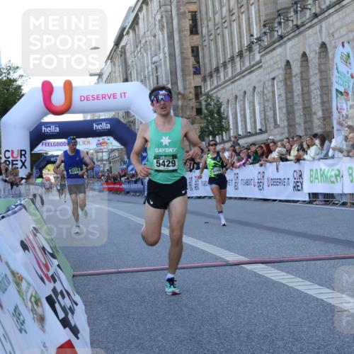 07.09.2025 - BARMER Alsterlauf Strokosch-Dieckow http://msf.ph/oto/8719292 07.09.2025 09:37:12 Ziel 5374, 5429, 6068, 8314 meine-sportfotos.de