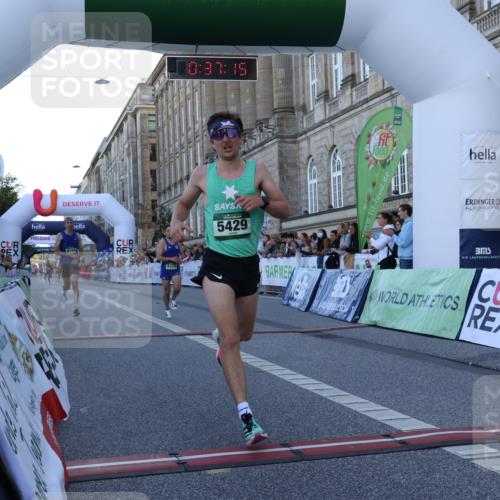 07.09.2025 - BARMER Alsterlauf Strokosch-Dieckow http://msf.ph/oto/8719294 07.09.2025 09:37:13 Ziel 5374, 5429, 6068, 8314 meine-sportfotos.de