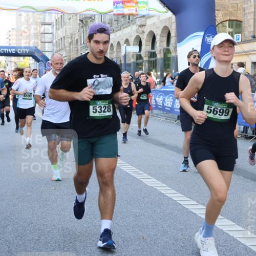 07.09.2025 - BARMER Alsterlauf Strokosch-Dieckow http://msf.ph/oto/8719305 07.09.2025 10:02:47 Ziel 2020, 2294, 2334, 2393, 2482, 2542, 2898, 2947, 3053, 3137, 3229, 3433, 3708, 3773, 4093, 4172, 4276, 4278, 4643, 4812, 4960, 4973, 5151, 5427, 5522, 5665, 5781, 5804, 5845, 5999, 6207, 8271 meine-sportfotos.de