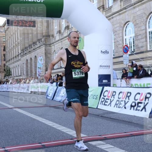 07.09.2025 - BARMER Alsterlauf Strokosch-Dieckow http://msf.ph/oto/8719311 07.09.2025 09:37:22 Ziel 3271, 4253, 5370 meine-sportfotos.de