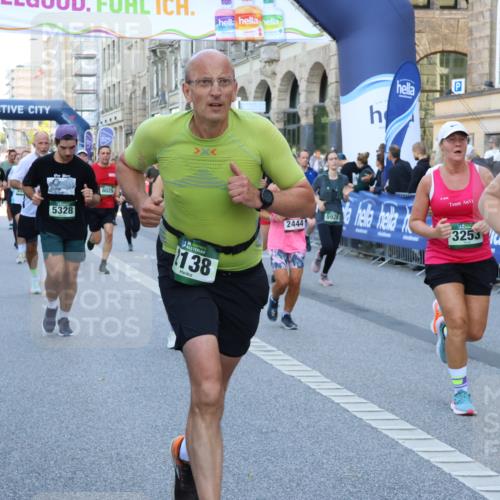 07.09.2025 - BARMER Alsterlauf Strokosch-Dieckow http://msf.ph/oto/8719321 07.09.2025 10:02:45 Ziel 2020, 2294, 2334, 2393, 2482, 2542, 2898, 2947, 3053, 3225, 3229, 3433, 3506, 3708, 3773, 4093, 4172, 4276, 4278, 4643, 4973, 5078, 5151, 5427, 5522, 5555, 5665, 5781, 5804, 5845, 5999, 6207, 8271 meine-sportfotos.de