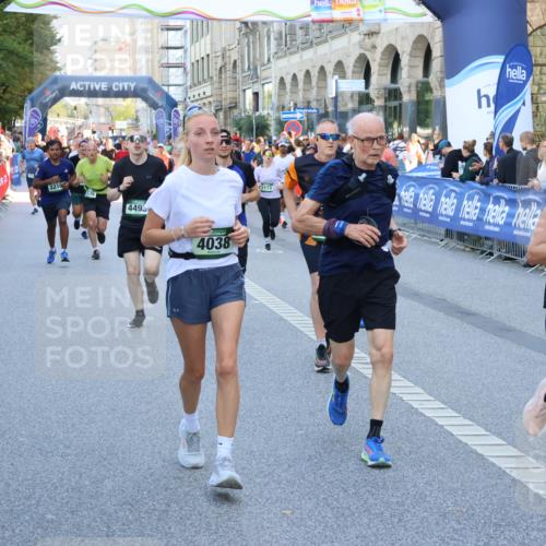 07.09.2025 - BARMER Alsterlauf Strokosch-Dieckow http://msf.ph/oto/8719338 07.09.2025 10:02:40 Ziel 2294, 2298, 2334, 2393, 2542, 2898, 3053, 3225, 3433, 3506, 3708, 3773, 3805, 4172, 4562, 5078, 5151, 5427, 5522, 5555, 5665, 5781, 5804, 5845, 5999, 8271, 8349, 8452 meine-sportfotos.de