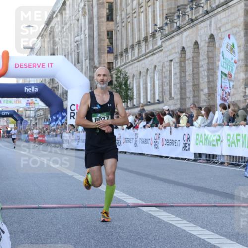 07.09.2025 - BARMER Alsterlauf Strokosch-Dieckow http://msf.ph/oto/8719347 07.09.2025 09:37:47 Ziel 8077, 8221 meine-sportfotos.de