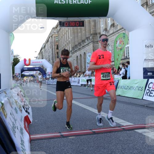 07.09.2025 - BARMER Alsterlauf Strokosch-Dieckow http://msf.ph/oto/8719365 07.09.2025 09:38:00 Ziel 2704, 3118, 4782, 4855, 5976 meine-sportfotos.de