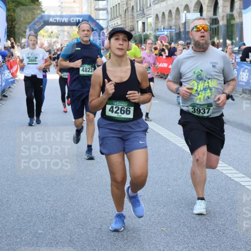 07.09.2025 - BARMER Alsterlauf Strokosch-Dieckow http://msf.ph/oto/8719429 07.09.2025 10:02:31 Ziel 2298, 2539, 2898, 3053, 3225, 3433, 3506, 3522, 3773, 3805, 3888, 4106, 4562, 4596, 4836, 5022, 5078, 5151, 5555, 5564, 5656, 5665, 5810, 5927, 5999, 6349, 8234, 8252, 8349, 8416, 8452 meine-sportfotos.de