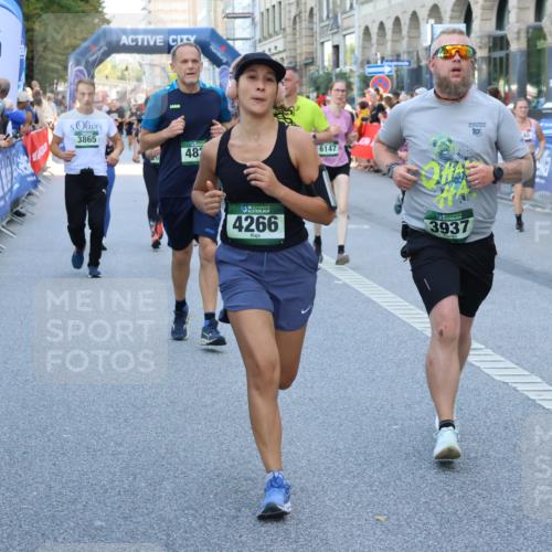 07.09.2025 - BARMER Alsterlauf Strokosch-Dieckow http://msf.ph/oto/8719436 07.09.2025 10:02:31 Ziel 2298, 2539, 2898, 3053, 3225, 3433, 3506, 3522, 3773, 3805, 3888, 4106, 4562, 4596, 4836, 5022, 5078, 5151, 5555, 5564, 5656, 5665, 5810, 5927, 5999, 6349, 8234, 8252, 8349, 8416, 8452 meine-sportfotos.de