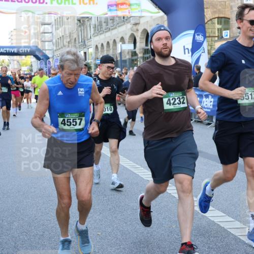 07.09.2025 - BARMER Alsterlauf Strokosch-Dieckow http://msf.ph/oto/8719443 07.09.2025 10:02:28 Ziel 2298, 2539, 2898, 3225, 3433, 3506, 3522, 3682, 3683, 3805, 3888, 4106, 4562, 4596, 4668, 4836, 5022, 5078, 5555, 5564, 5626, 5656, 5809, 5810, 5927, 5928, 5999, 6032, 6349, 8234, 8252, 8349, 8406, 8416, 8452 meine-sportfotos.de