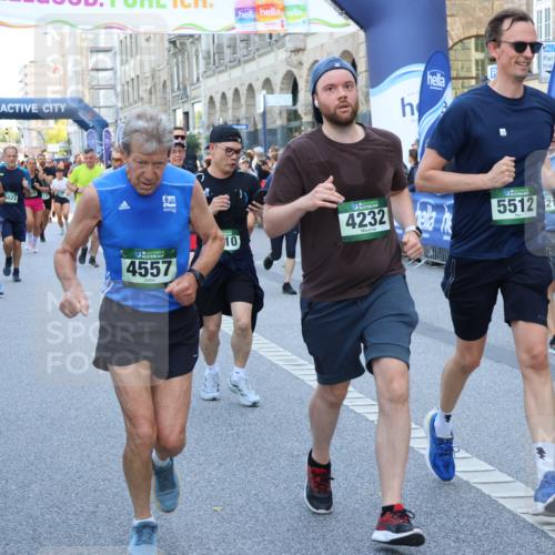 07.09.2025 - BARMER Alsterlauf Strokosch-Dieckow http://msf.ph/oto/8719446 07.09.2025 10:02:28 Ziel 2298, 2539, 2898, 3225, 3433, 3506, 3522, 3682, 3683, 3805, 3888, 4106, 4562, 4596, 4668, 4836, 5022, 5078, 5555, 5564, 5626, 5656, 5809, 5810, 5927, 5928, 5999, 6032, 6349, 8234, 8252, 8349, 8406, 8416, 8452 meine-sportfotos.de