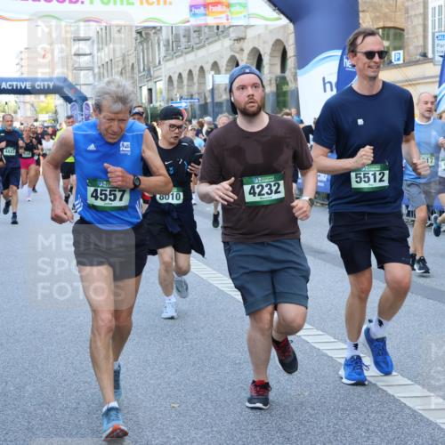 07.09.2025 - BARMER Alsterlauf Strokosch-Dieckow http://msf.ph/oto/8719453 07.09.2025 10:02:28 Ziel 2298, 2539, 2898, 3225, 3433, 3506, 3522, 3682, 3683, 3805, 3888, 4106, 4562, 4596, 4668, 4836, 5022, 5078, 5555, 5564, 5626, 5656, 5809, 5810, 5927, 5928, 5999, 6032, 6349, 8234, 8252, 8349, 8406, 8416, 8452 meine-sportfotos.de