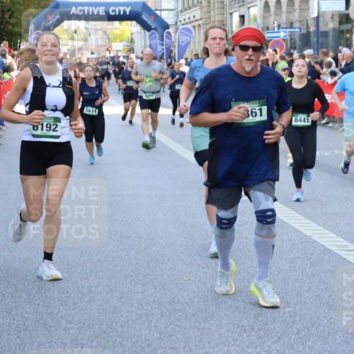07.09.2025 - BARMER Alsterlauf Strokosch-Dieckow http://msf.ph/oto/8719556 07.09.2025 10:02:09 Ziel 2036, 2138, 2273, 2444, 2518, 2589, 2595, 2623, 2693, 2726, 2880, 2902, 2952, 3082, 3111, 3113, 3210, 3235, 3253, 3747, 3967, 4038, 4085, 4163, 4266, 4329, 4411, 4454, 4476, 4493, 4494, 4574, 4668, 4735, 4982, 5221, 5259, 5328, 5454, 5482, 5540, 5556, 5580, 5590, 5636, 5672, 5699, 5794, 5809, 5859, 5928, 6147, 6155, 6164, 8029, 8036, 8406, 8420, 8429 meine-sportfotos.de