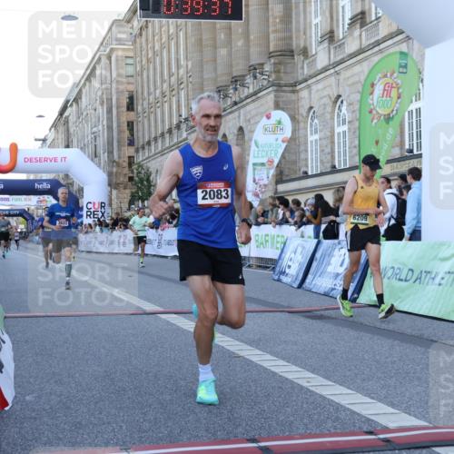 07.09.2025 - BARMER Alsterlauf Strokosch-Dieckow http://msf.ph/oto/8719577 07.09.2025 09:39:36 Ziel 2083, 3598, 3633, 4521, 4676, 4798, 5080, 6209, 6308 meine-sportfotos.de