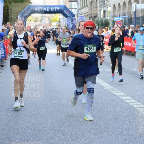 07.09.2025 - BARMER Alsterlauf Strokosch-Dieckow http://msf.ph/oto/8719583 07.09.2025 10:02:08 Ziel 2036, 2138, 2273, 2274, 2444, 2518, 2589, 2595, 2623, 2693, 2726, 2880, 2902, 2952, 3082, 3111, 3113, 3210, 3226, 3235, 3253, 3747, 3937, 3967, 4038, 4085, 4163, 4266, 4329, 4411, 4454, 4476, 4493, 4494, 4574, 4735, 4861, 4982, 5221, 5259, 5328, 5454, 5482, 5540, 5556, 5580, 5590, 5636, 5672, 5699, 5794, 5809, 5859, 6147, 6155, 6164, 8029, 8036, 8420, 8429 meine-sportfotos.de