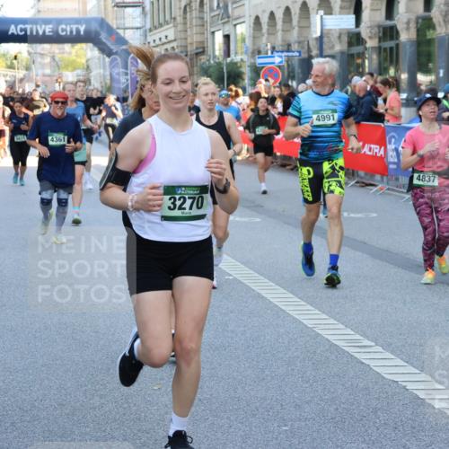 07.09.2025 - BARMER Alsterlauf Strokosch-Dieckow http://msf.ph/oto/8719603 07.09.2025 10:02:05 Ziel 2036, 2138, 2217, 2273, 2274, 2346, 2444, 2518, 2589, 2595, 2623, 2693, 2726, 2880, 2885, 2902, 2952, 3082, 3111, 3113, 3210, 3226, 3235, 3253, 3375, 3747, 3865, 3937, 3967, 4038, 4163, 4266, 4329, 4411, 4454, 4476, 4493, 4494, 4574, 4735, 4823, 4861, 4982, 5259, 5328, 5454, 5482, 5512, 5540, 5556, 5672, 5699, 5794, 5859, 6147, 6155, 8294, 8429 meine-sportfotos.de