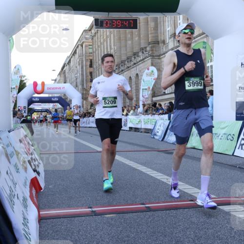 07.09.2025 - BARMER Alsterlauf Strokosch-Dieckow http://msf.ph/oto/8719604 07.09.2025 09:39:46 Ziel 3598, 3733, 3999, 4122, 4419, 4521, 4798, 5209, 5687, 5993 meine-sportfotos.de