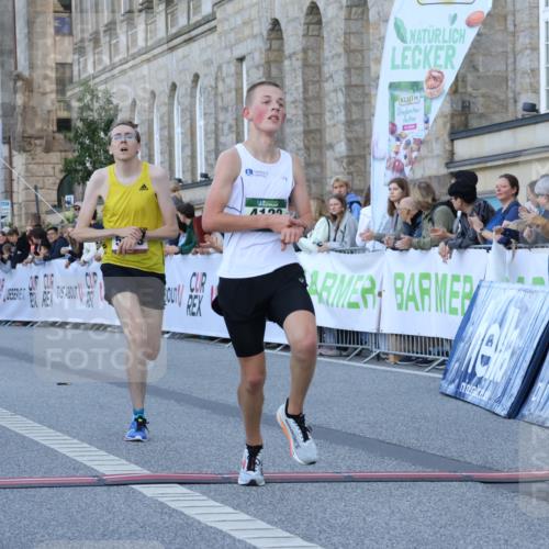 07.09.2025 - BARMER Alsterlauf Strokosch-Dieckow http://msf.ph/oto/8719608 07.09.2025 09:39:48 Ziel 3639, 3733, 3999, 4122, 4192, 4419, 5209, 5687, 5993 meine-sportfotos.de