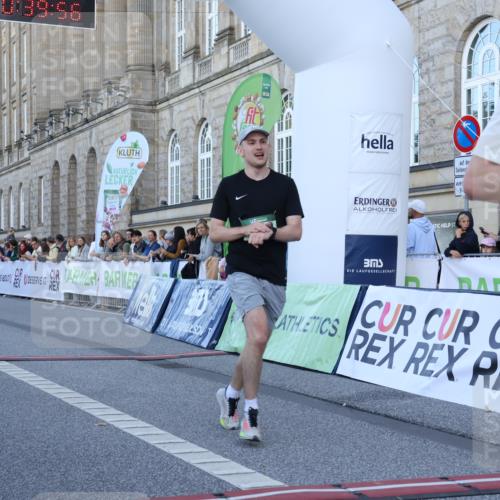 07.09.2025 - BARMER Alsterlauf Strokosch-Dieckow http://msf.ph/oto/8719621 07.09.2025 09:39:54 Ziel 2566, 2964, 3180, 3639, 3733, 4122, 4192, 4419, 5993 meine-sportfotos.de