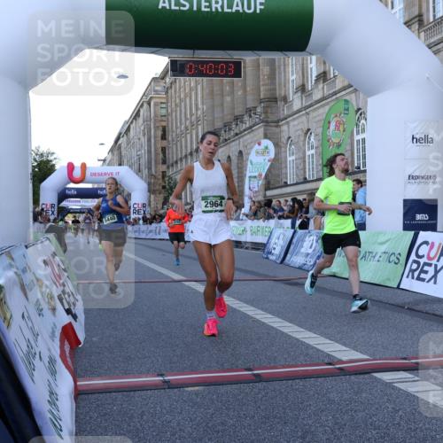 07.09.2025 - BARMER Alsterlauf Strokosch-Dieckow http://msf.ph/oto/8719636 07.09.2025 09:40:01 Ziel 2401, 2566, 2964, 3180, 3701, 3753, 5436, 5440 meine-sportfotos.de