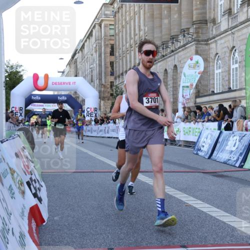 07.09.2025 - BARMER Alsterlauf Strokosch-Dieckow http://msf.ph/oto/8719650 07.09.2025 09:40:08 Ziel 2309, 2401, 2658, 3701, 3753, 4639, 5057, 5436, 5582, 5863 meine-sportfotos.de