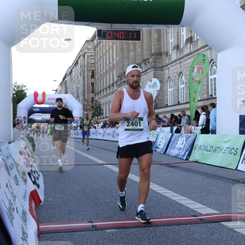 07.09.2025 - BARMER Alsterlauf Strokosch-Dieckow http://msf.ph/oto/8719654 07.09.2025 09:40:09 Ziel 2309, 2401, 2658, 3701, 4639, 5057, 5436, 5582, 5863 meine-sportfotos.de