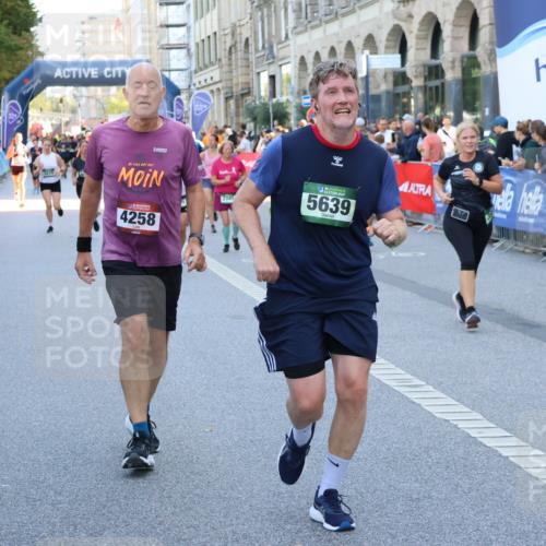 07.09.2025 - BARMER Alsterlauf Strokosch-Dieckow http://msf.ph/oto/8719658 07.09.2025 10:01:58 Ziel 2036, 2217, 2273, 2274, 2346, 2347, 2589, 2595, 2623, 2675, 2693, 2726, 2766, 2811, 2885, 2902, 2952, 3082, 3210, 3226, 3235, 3375, 3431, 3498, 3747, 3826, 3865, 3937, 3967, 4027, 4038, 4170, 4232, 4266, 4411, 4454, 4557, 4823, 4861, 4982, 5259, 5312, 5482, 5512, 5540, 5556, 5672, 5857, 5891, 6058, 6091, 6147, 6155, 8010, 8215, 8261, 8294, 8429 meine-sportfotos.de
